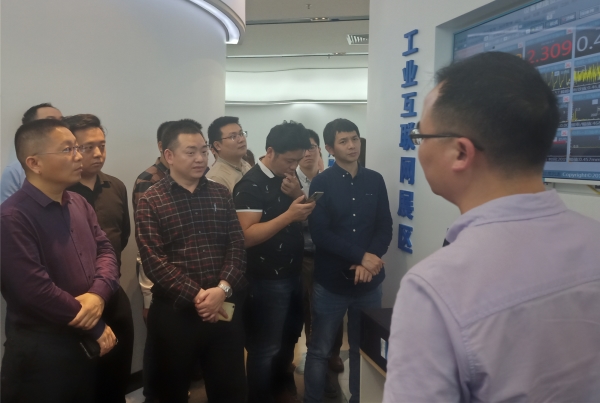 微信图片_20190328093804_副本.jpg